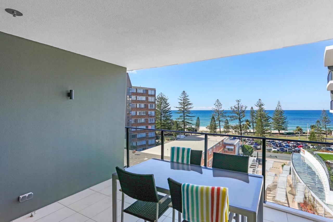 Ambience On Burleigh Beach Gold Coast Exterior photo